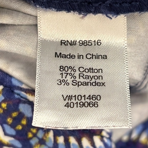 Coldwater creek ladies capris - Picture 6 of 11